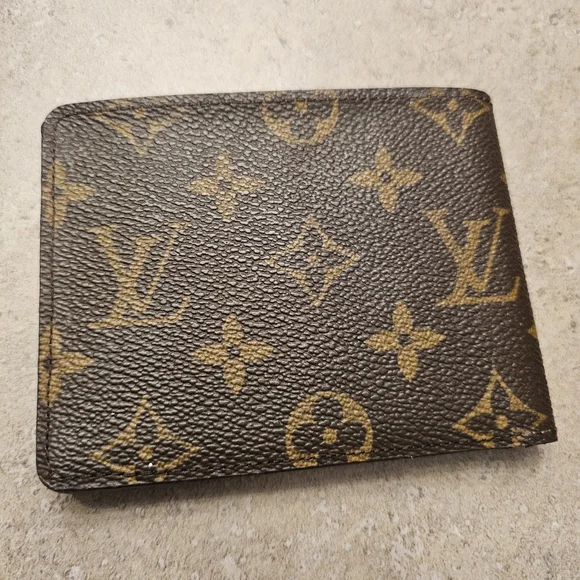 Louis Vuitton Brown Monogram Wallet - Picture 2 of 7